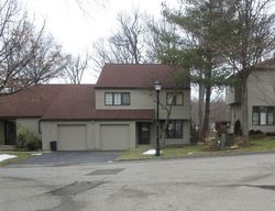 Pre-foreclosure Listing in MINNISINK DR ROSELAND, NJ 07068