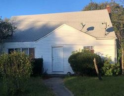 Pre-foreclosure in  HOOK CREEK BLVD Valley Stream, NY 11580