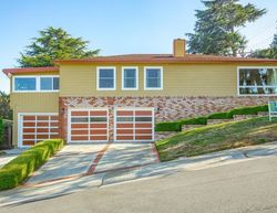 Pre-foreclosure in  W 38TH AVE San Mateo, CA 94403