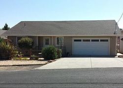 Pre-foreclosure in  FAIRWAY DR Kelseyville, CA 95451