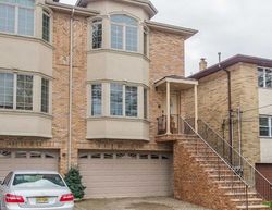 Pre-foreclosure Listing in WASHINGTON AVE CLIFFSIDE PARK, NJ 07010