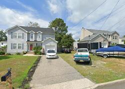 Pre-foreclosure in  NAVY LN Manahawkin, NJ 08050