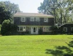 Pre-foreclosure Listing in BLUEBERRY LN STONY BROOK, NY 11790
