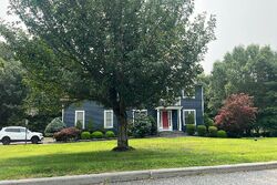 Pre-foreclosure in  JAMES CT Mahopac, NY 10541