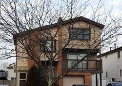 Pre-foreclosure in  ELVERTON AVE Staten Island, NY 10308