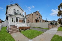 Pre-foreclosure in  126TH ST South Ozone Park, NY 11420