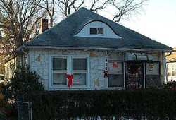 Pre-foreclosure Listing in LINCOLN AVE ROOSEVELT, NY 11575
