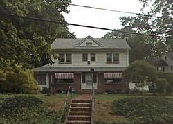 Pre-foreclosure in  LORRAINE AVE Mount Vernon, NY 10553
