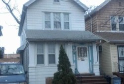 Pre-foreclosure Listing in 96TH ST OZONE PARK, NY 11416