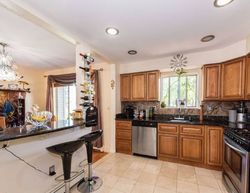 Pre-foreclosure in  SACCHERI CT Staten Island, NY 10308