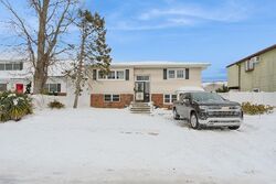 Pre-foreclosure in  MARINA RD Island Park, NY 11558