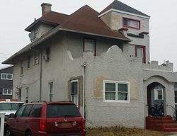 Pre-foreclosure Listing in E HUDSON ST LONG BEACH, NY 11561