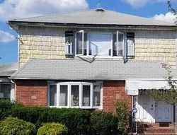 Pre-foreclosure Listing in ROCKAWAY AVE VALLEY STREAM, NY 11581
