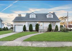 Pre-foreclosure in  MAHOPAC RD West Hempstead, NY 11552