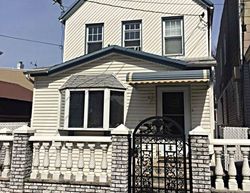 Pre-foreclosure Listing in 92ND AVE RICHMOND HILL, NY 11418