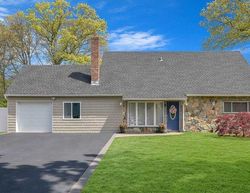 Pre-foreclosure in  HARTSDALE LN Coram, NY 11727
