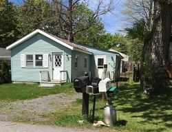 Pre-foreclosure Listing in GREENBRIAR DR CANANDAIGUA, NY 14424