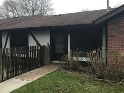 Pre-foreclosure Listing in BRETTONWOODS DR CORAM, NY 11727