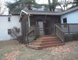 Pre-foreclosure in  MAPLE AVE Slingerlands, NY 12159