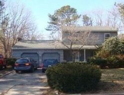 Pre-foreclosure in  ARTIST LAKE BLVD Middle Island, NY 11953