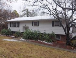 Pre-foreclosure Listing in CHESTNUT LN NEWBURGH, NY 12550