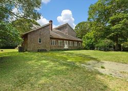 Pre-foreclosure in  RED CREEK RD Hampton Bays, NY 11946