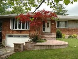 Pre-foreclosure in  VIVIAN CT Baldwin, NY 11510