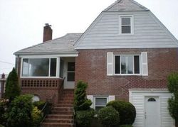 Pre-foreclosure in  LESTER AVE Freeport, NY 11520