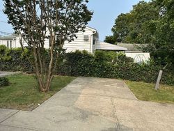 Pre-foreclosure in  ROQUETTE AVE Floral Park, NY 11001