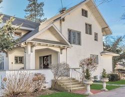 Pre-foreclosure in  S BAYVIEW AVE Freeport, NY 11520