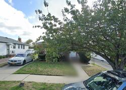 Pre-foreclosure in  226TH ST Springfield Gardens, NY 11413