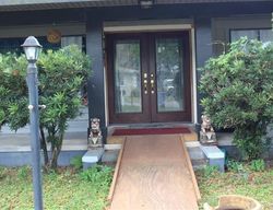 Pre-foreclosure in  EDNA CT Tampa, FL 33614