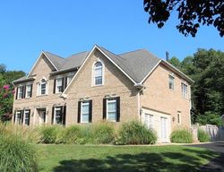 Pre-foreclosure Listing in OXFORD WAY HUNTINGTOWN, MD 20639