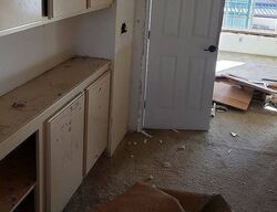 Pre-foreclosure in  IVES ST Bellflower, CA 90706