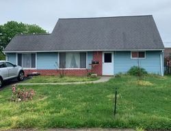 Pre-foreclosure Listing in PEONY RD LEVITTOWN, PA 19056