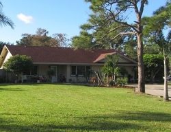 Pre-foreclosure in  CANAL DR Lake Worth, FL 33463