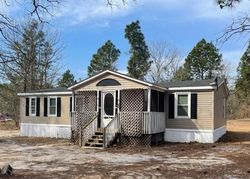 Pre-foreclosure Listing in KENNINGTON RD KERSHAW, SC 29067