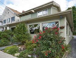 Pre-foreclosure in  WEST ST Warwick, NY 10990