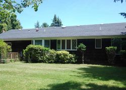 Pre-foreclosure Listing in ROSEWOOD DR MATTITUCK, NY 11952
