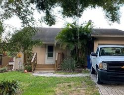 Pre-foreclosure Listing in MANATEE AVE ELLENTON, FL 34222
