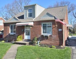 Pre-foreclosure in  GERTRUDE AVE Youngstown, OH 44512