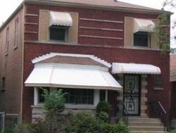 Pre-foreclosure in  S YATES BLVD Chicago, IL 60617