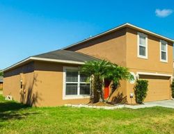 Pre-foreclosure in  COUNTRY CHASE AVE Lakeland, FL 33810