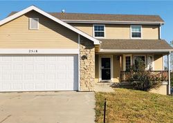 Pre-foreclosure in  SUTTER WOODS CT Junction City, KS 66441