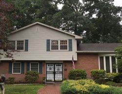 Pre-foreclosure in  BUTTONWOOD DR Vineland, NJ 08361