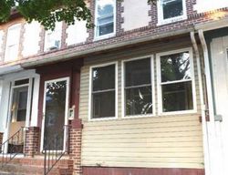 Pre-foreclosure in  8TH AVE Roebling, NJ 08554