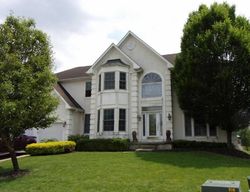 Pre-foreclosure in  W COUNTRY CLUB DR Mount Holly, NJ 08060