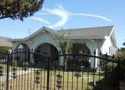 Pre-foreclosure Listing in LORNE ST SUN VALLEY, CA 91352