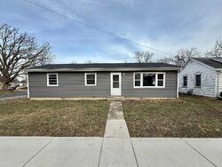 Pre-foreclosure Listing in E OGDEN ST CAPRON, IL 61012
