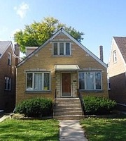 Pre-foreclosure in  N NEVA AVE Chicago, IL 60634
